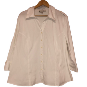 Como  white long sleeve 3X  blouse GUC